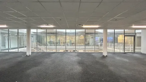 Merchant House, 19 Dock Road (9).